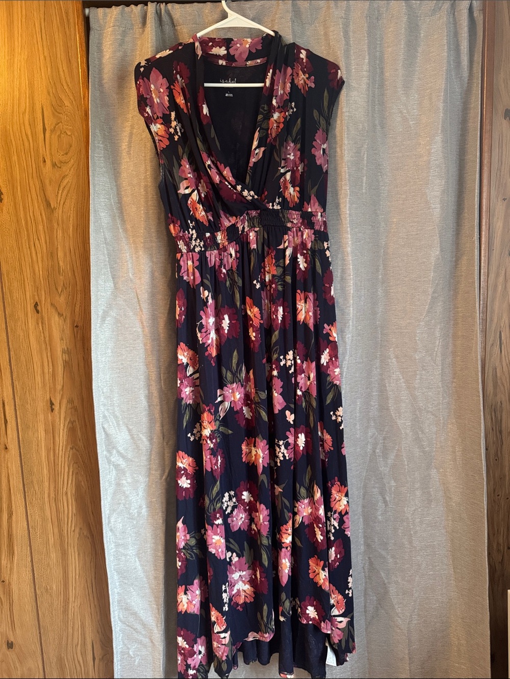 Isabel maternity dress size large